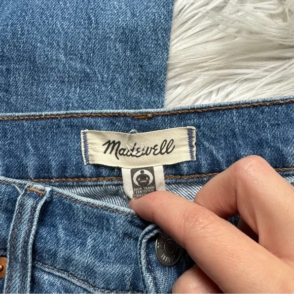 Madewell The Perfect Vintage Jean in Earlside Wash: Raw-Hem Edition - Picture 7 of 14